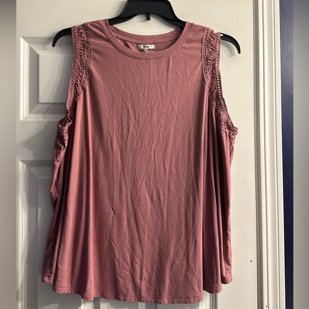 Women’s Plus Pink Sleeveless Top